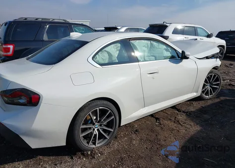 2022 BMW 230 I z USA, uszkodzony, nr VIN 3MW23CM06N8C35783